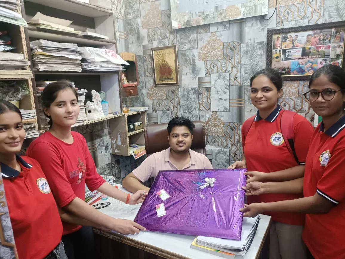 77ea1908-8eee-4b3a-bfcf-5b86b84aa3a2